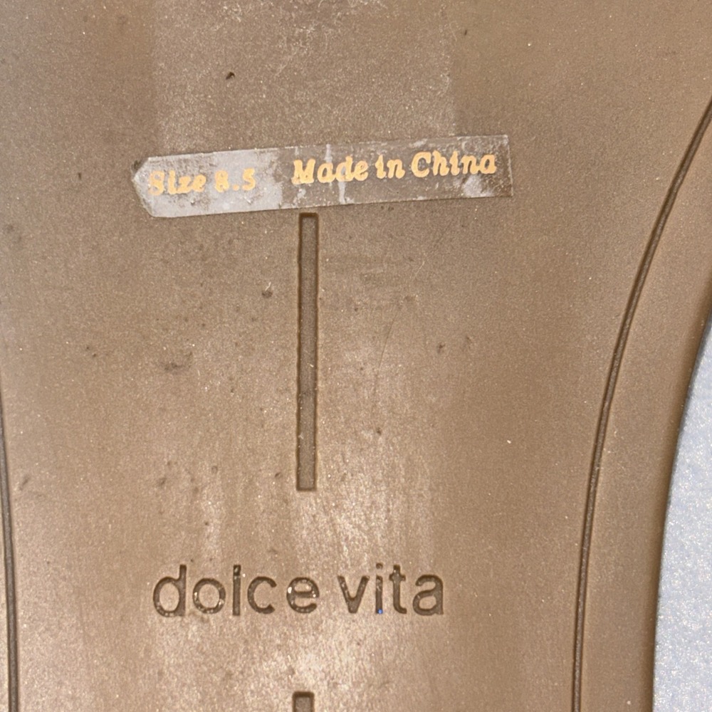Dolce Vita Nude Thong T Strap Leather Flip Flops Gold Trim Women's 8.5 EC - Picture 9 of 16